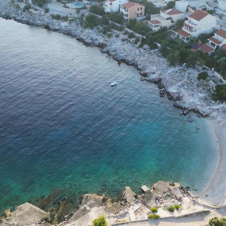 Apartments Luka Sevid Dış mekan fotoğraf