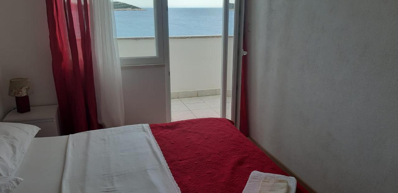 Apartments Luka Sevid Dış mekan fotoğraf