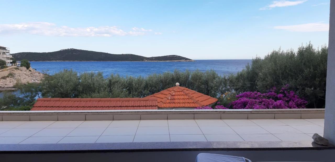 Apartments Luka Sevid Dış mekan fotoğraf