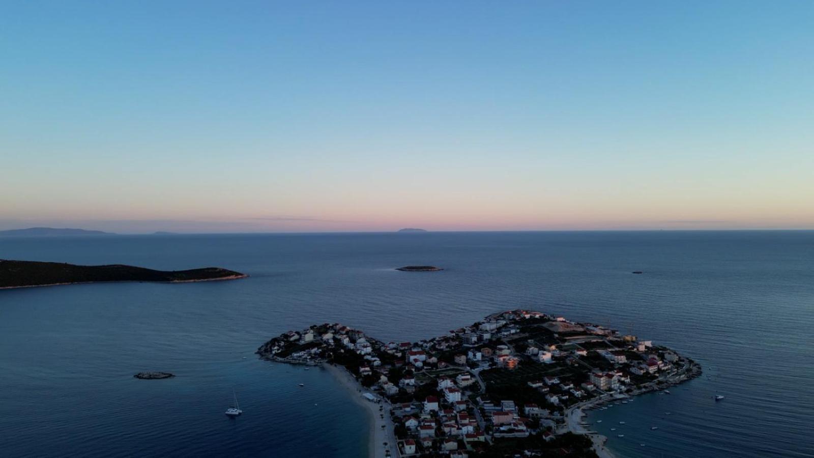 Apartments Luka Sevid Dış mekan fotoğraf