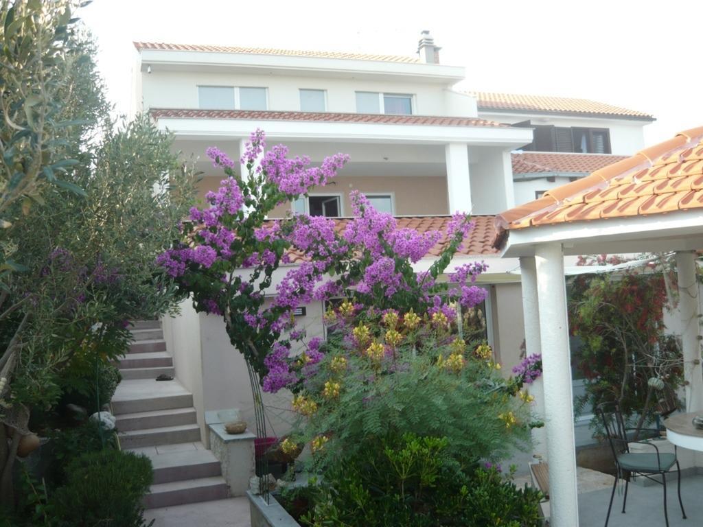 Apartments Luka Sevid Dış mekan fotoğraf